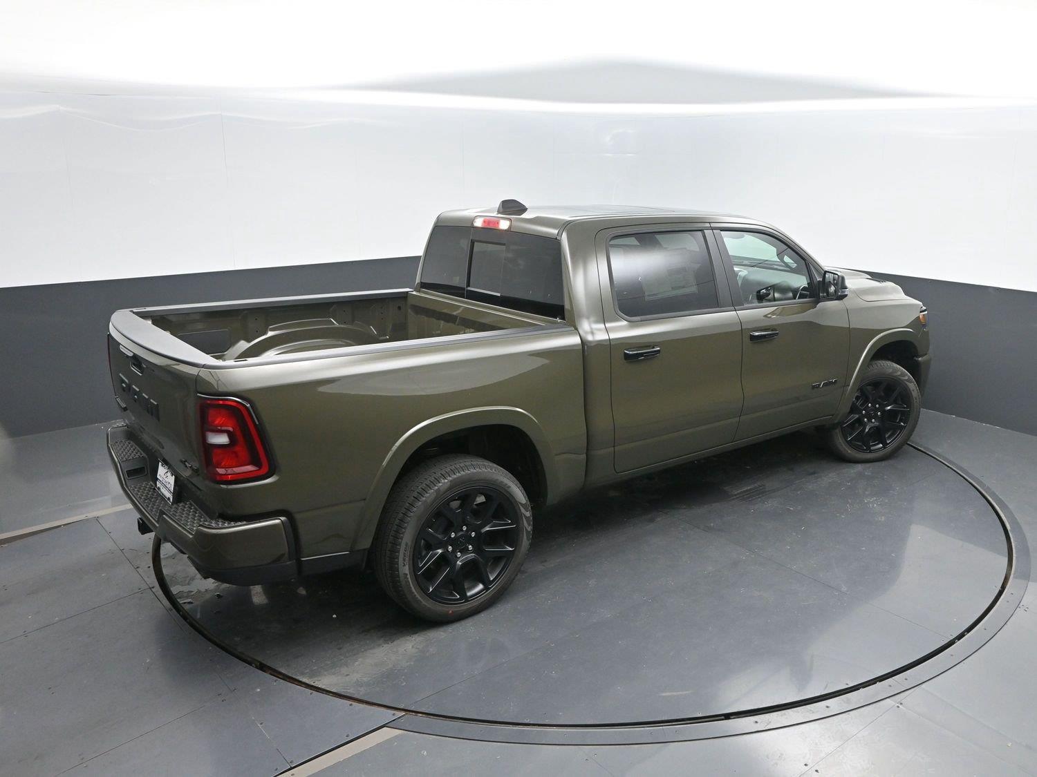 New 2026 Serrano Green Metallic Ram Laramie image 43