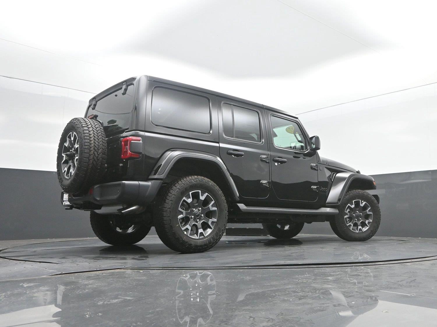New 2027 Black Clearcoat Jeep Sahara image 30
