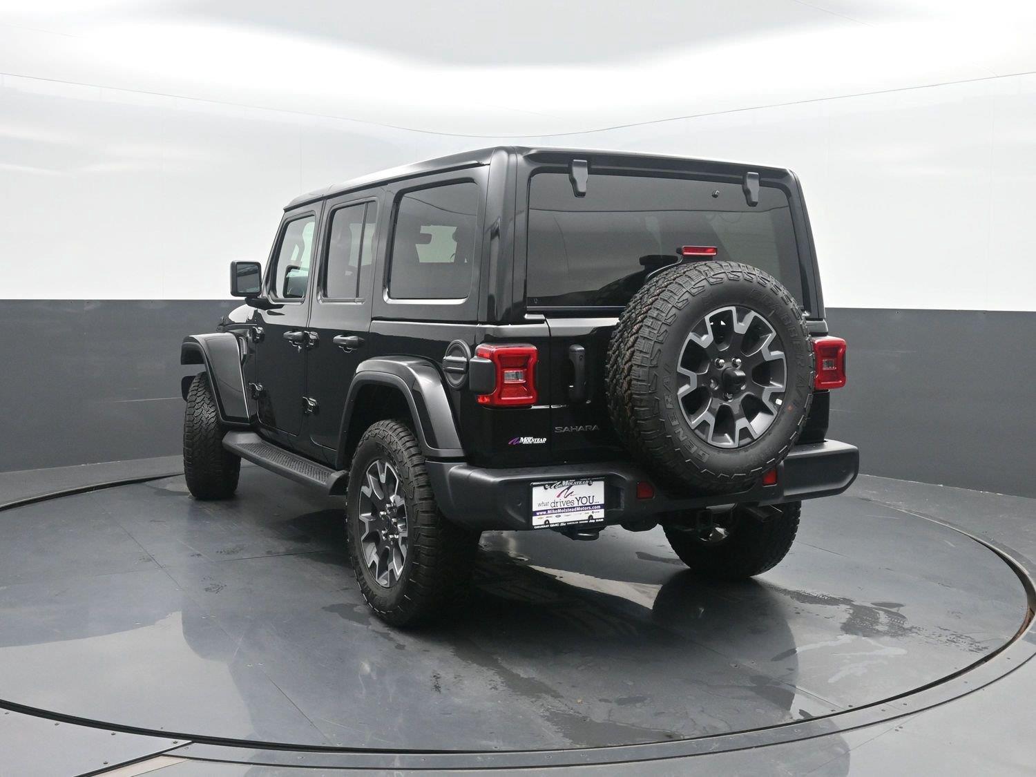 New 2027 Black Clearcoat Jeep Sahara image 39
