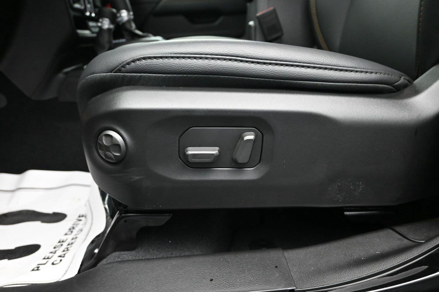 New 2027 Black Clearcoat Jeep Sahara image 16