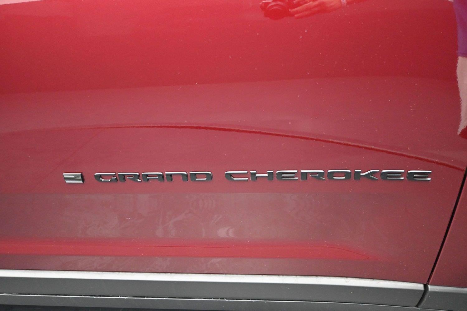 New 2026 Velvet Red Pearlcoat Jeep Limited image 7