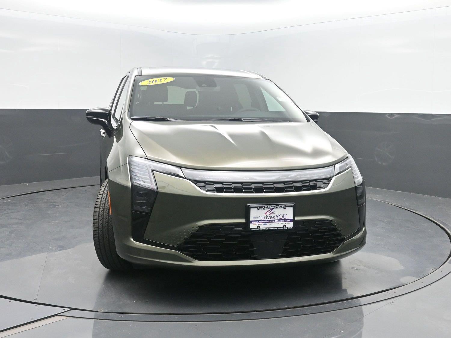 New 2027 Olive Green Pearlcoat Chrysler Select image 40