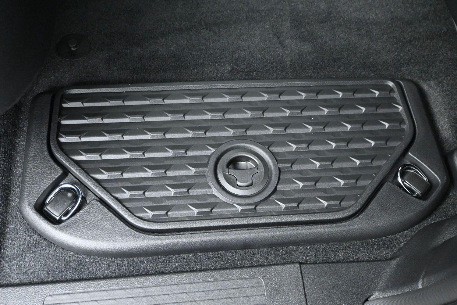 New 2027 BLUE Ram Laramie image 14