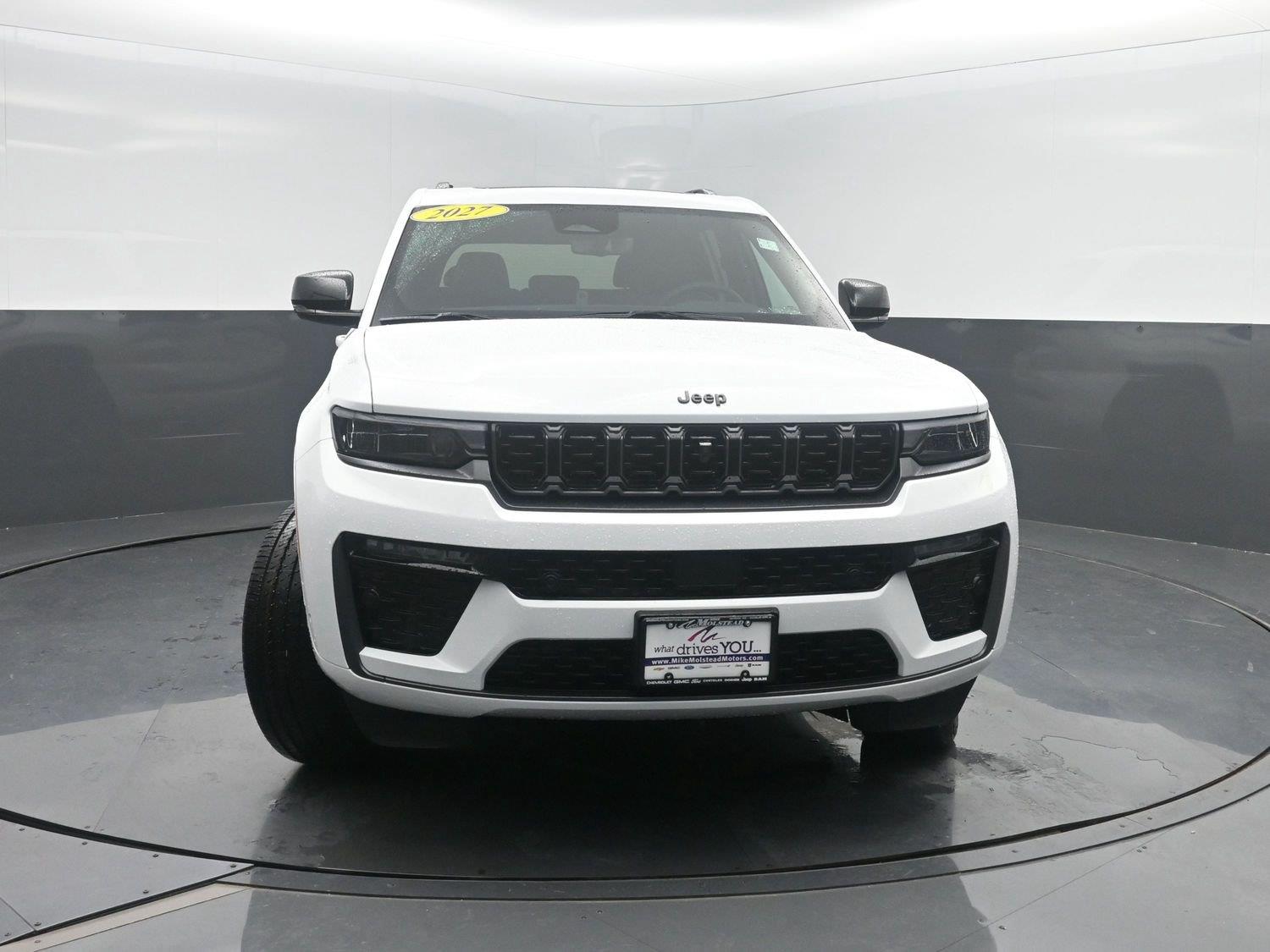 New 2027 Bright White Clearcoat Jeep Limited Reserve image 42