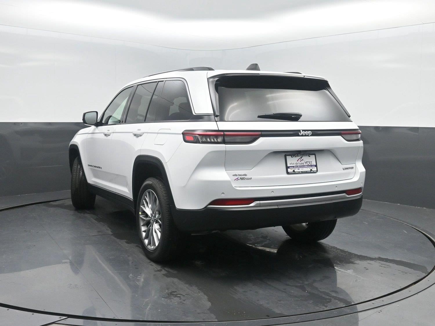 New 2027 Bright White Clearcoat Jeep Limited image 43
