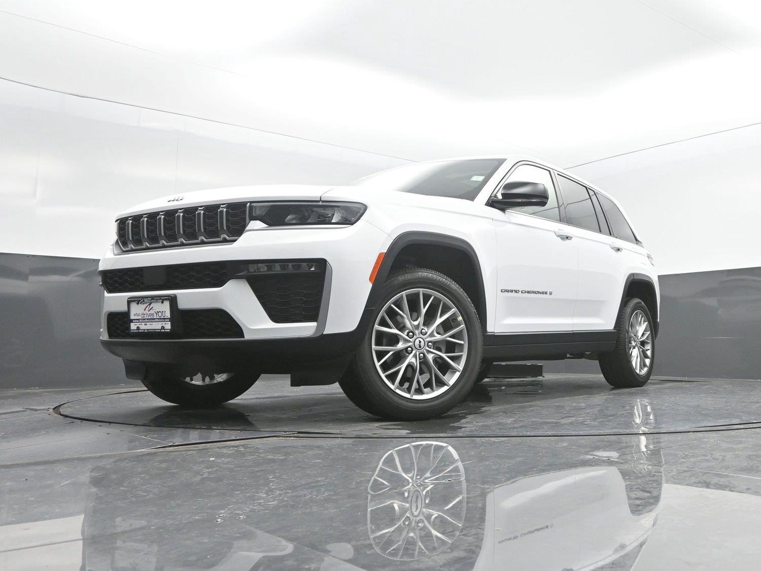 New 2027 Bright White Clearcoat Jeep Limited image 44