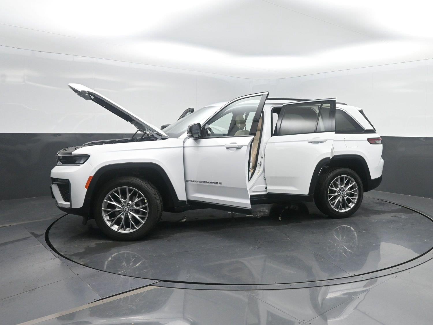 New 2027 Bright White Clearcoat Jeep Limited image 48