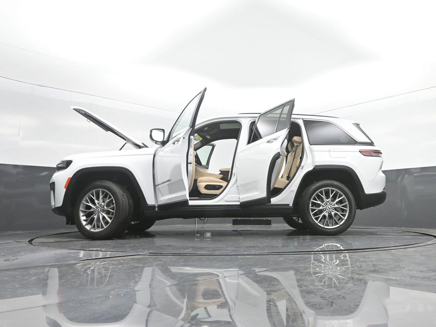 New 2027 Bright White Clearcoat Jeep Limited image 50