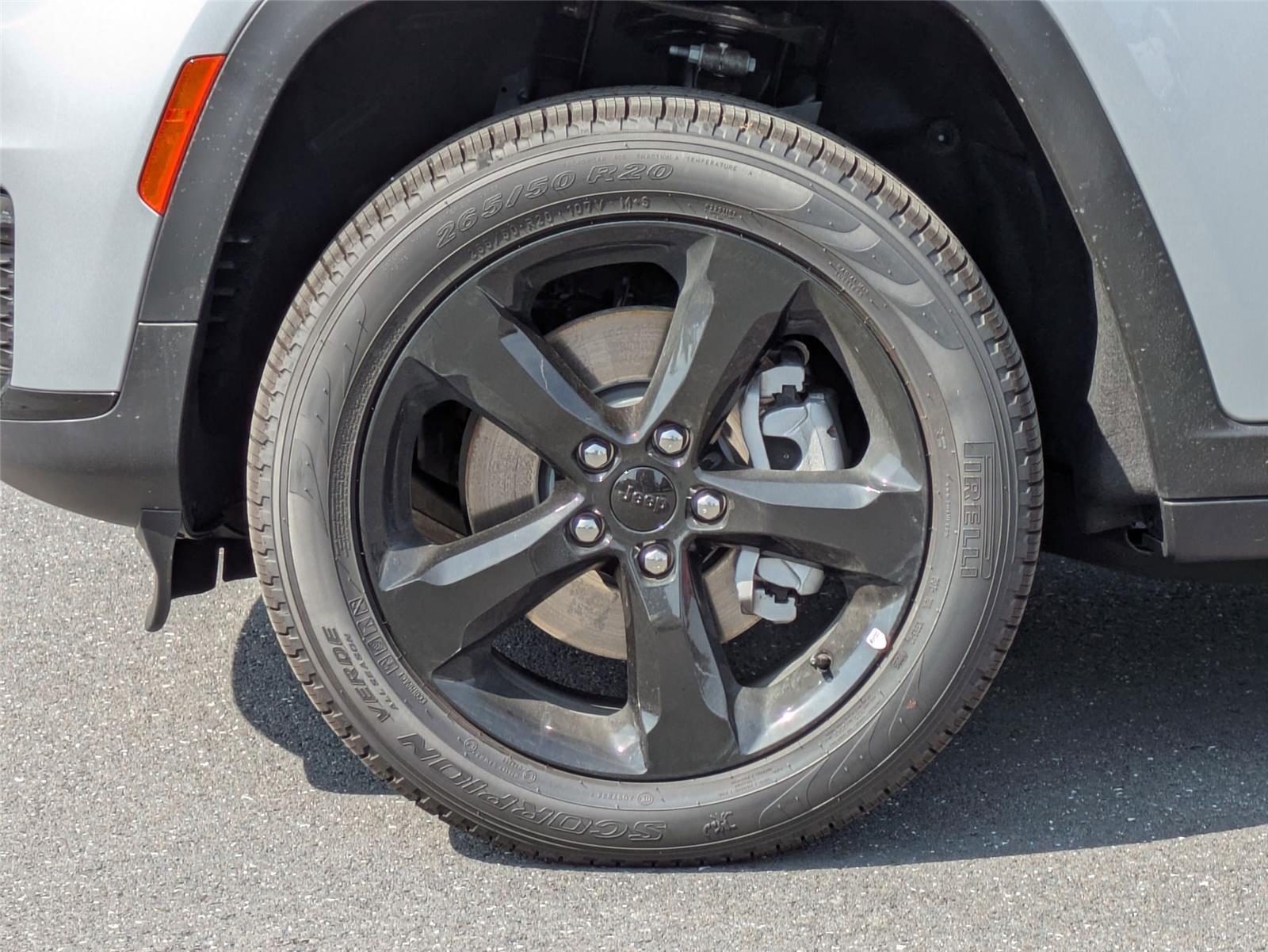 2025 Jeep Grand Cherokee L Limited - Photo 9