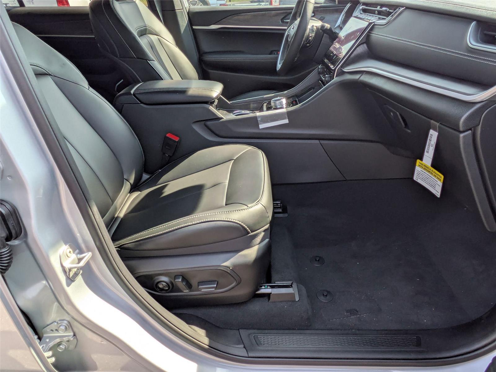 2025 Jeep Grand Cherokee L Limited - Photo 33
