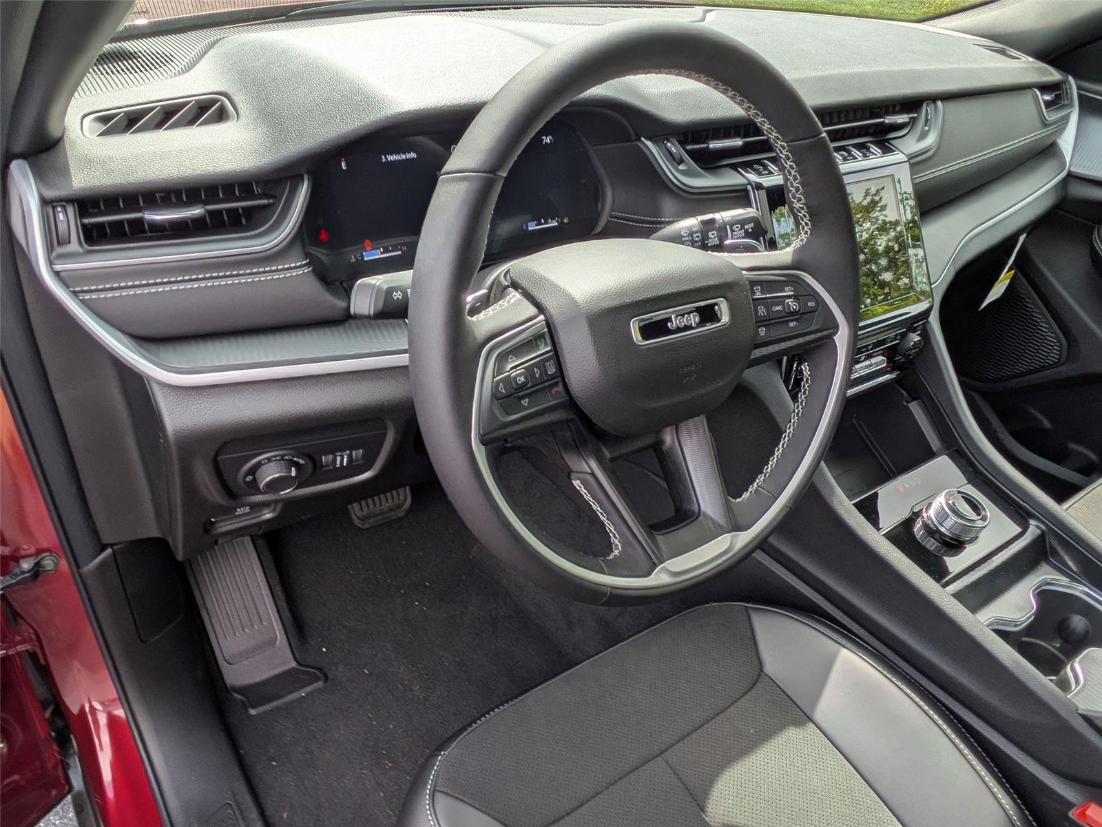 2025 Jeep Grand Cherokee L Altitude - Photo 10
