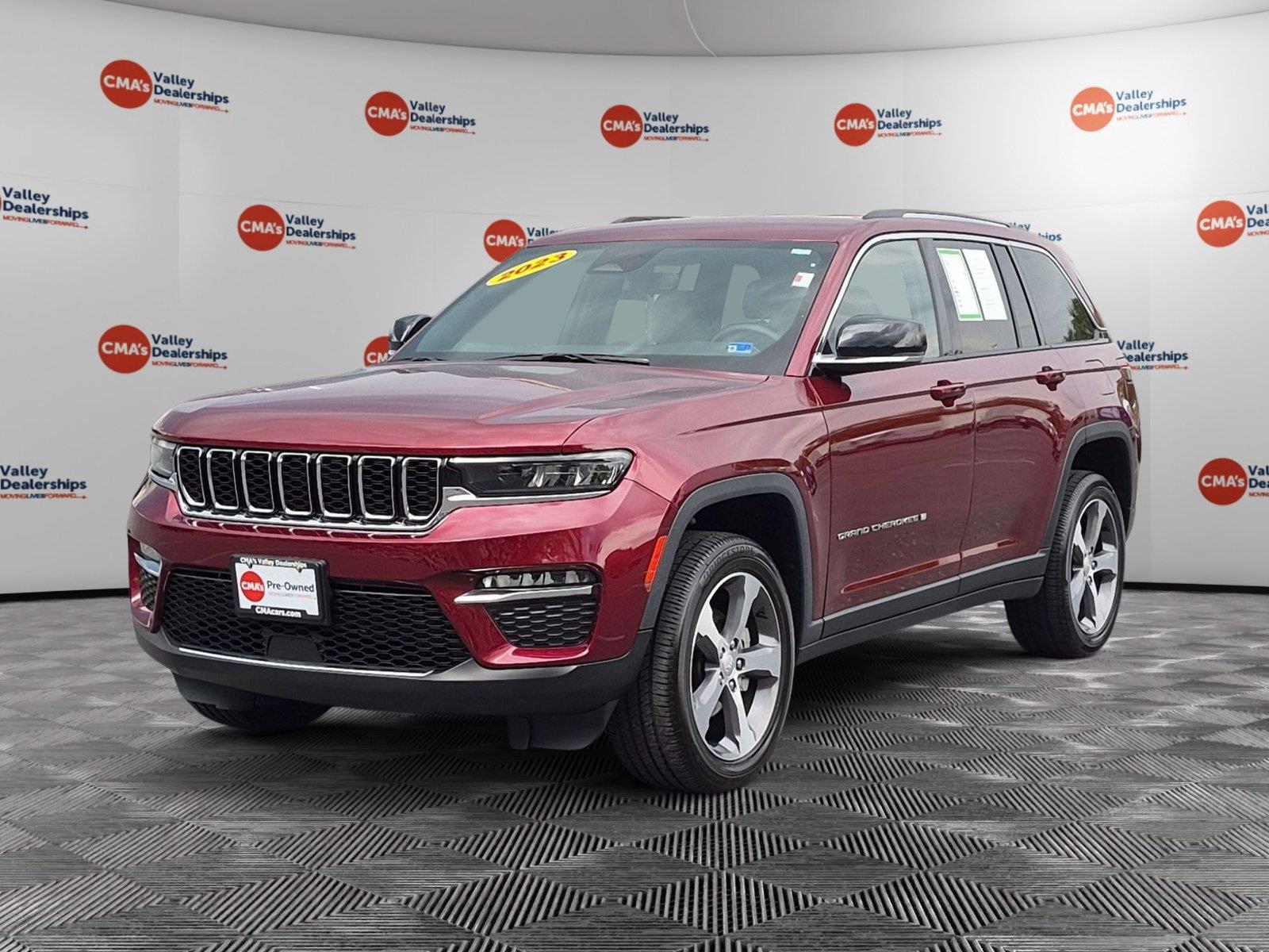 Velvet Red Pearlcoat 2023 Jeep Grand Cherokee SUV / Crossover Four-Wheel Drive 8-Speed Automatic
