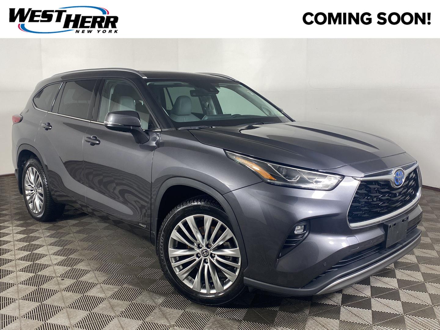 Magnetic Gray Metallic 2022 Toyota Highlander Hybrid SUV / Crossover All-Wheel Drive Continuously Variable Transmission