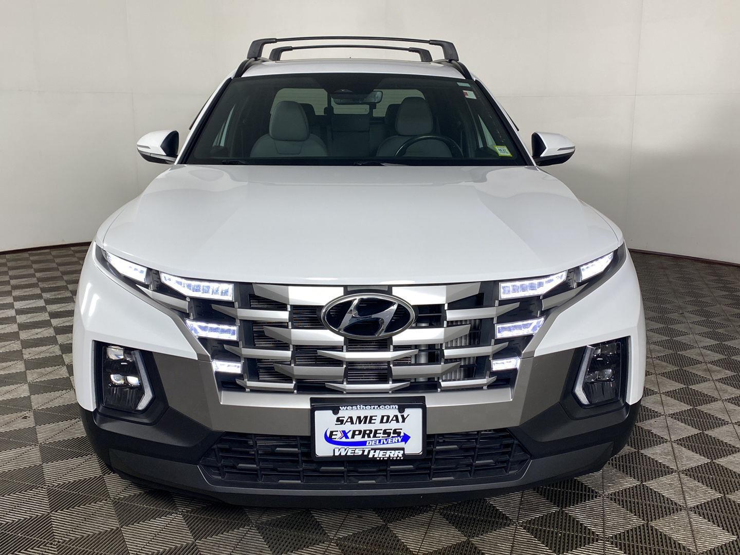 Used 2022 Ice White Hyundai SEL Premium image 22