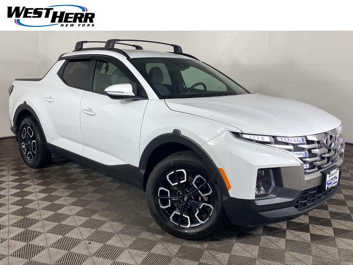 Ice White 2022 Hyundai Santa Cruz Pickup Truck All-Wheel Drive Automatic