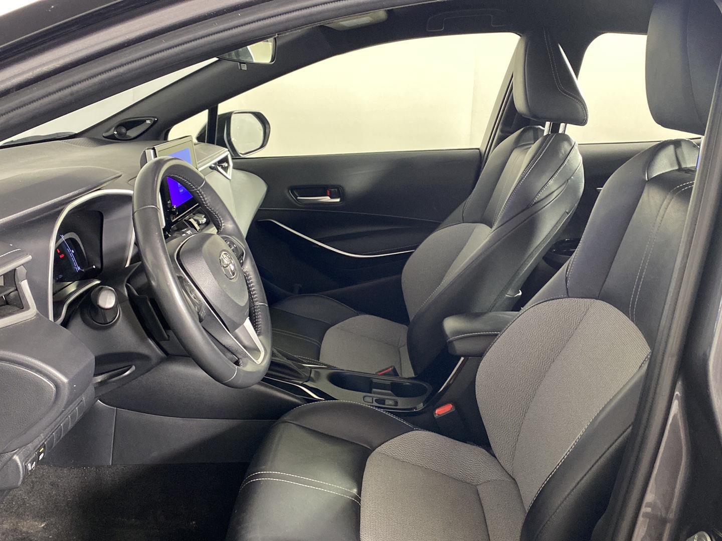 Certified Used 2025 Midnight Black Metallic Toyota XSE image 13