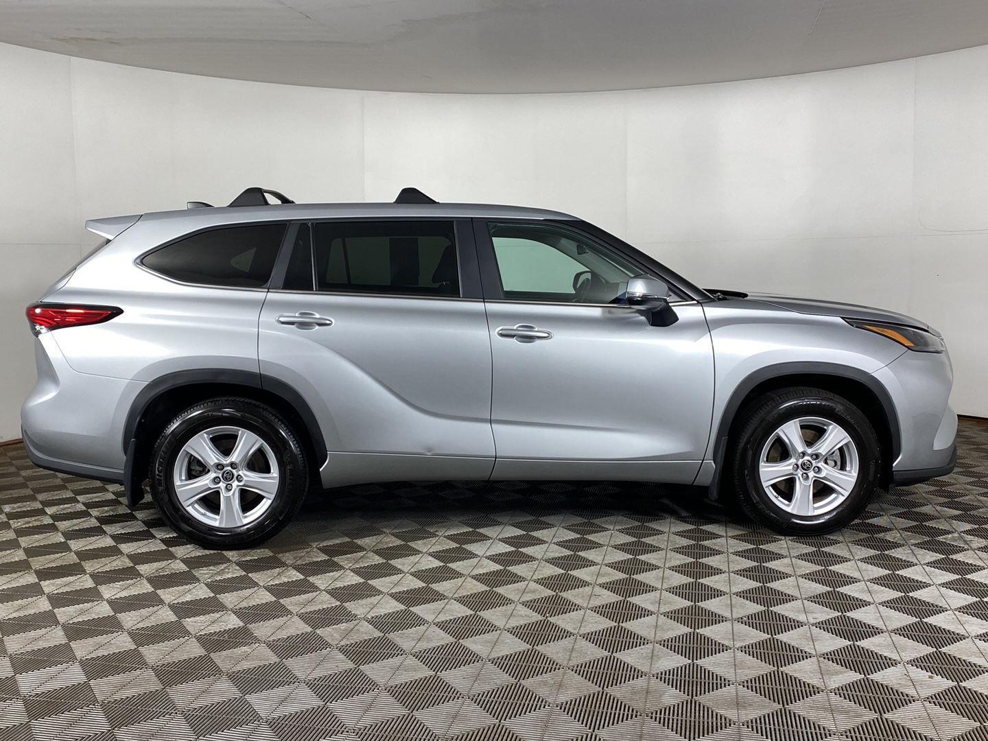 Used 2023 Celestial Silver Metallic Toyota LE image 7
