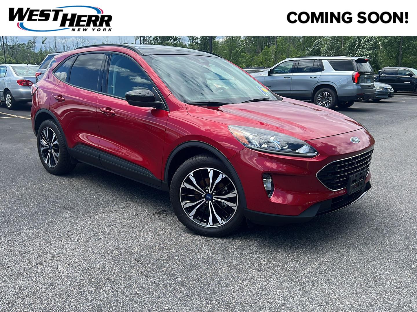 Rapid Red Metallic Tinted Clearcoat 2022 Ford Escape SUV / Crossover All-Wheel Drive 8-Speed Automatic