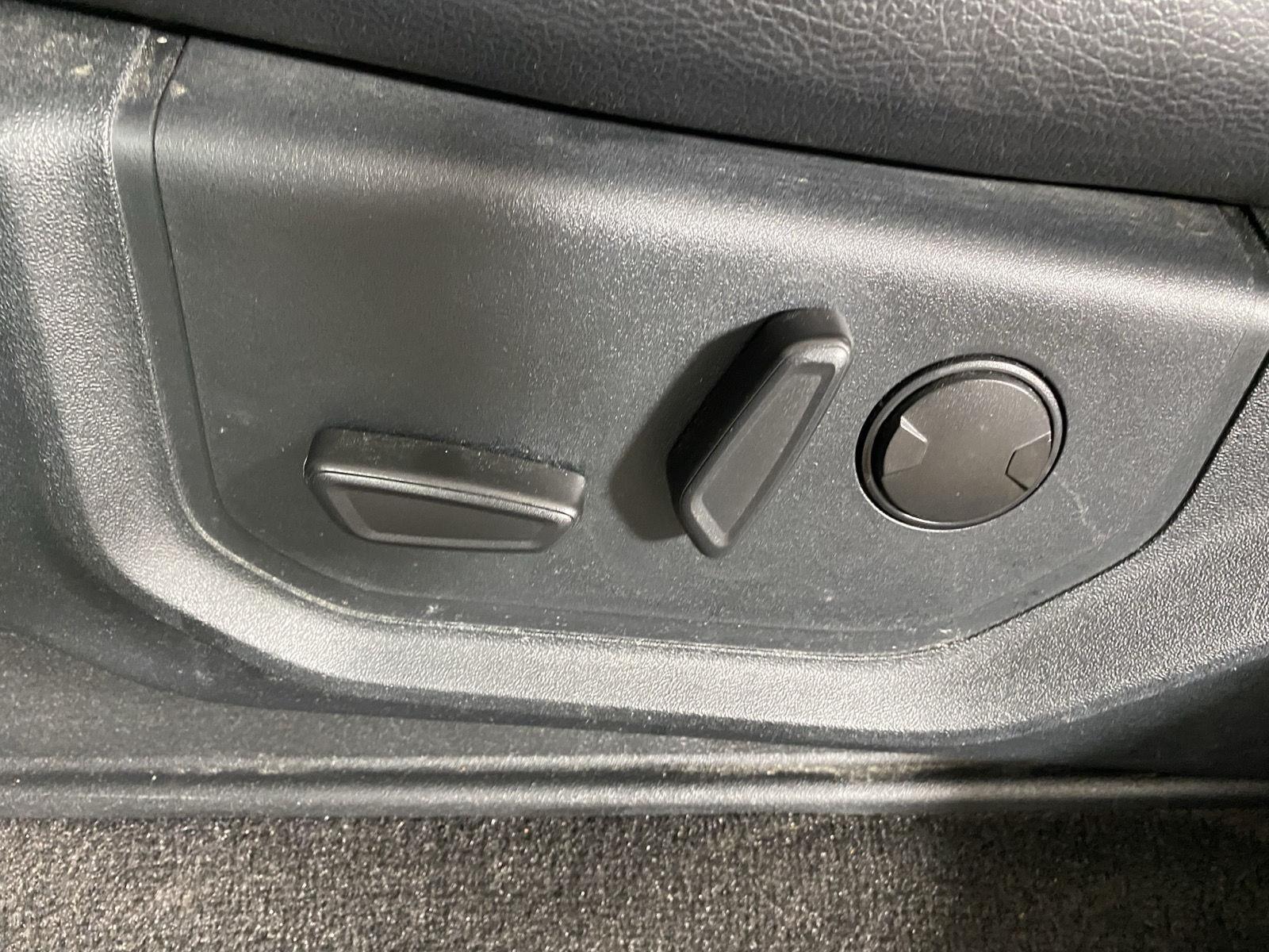 Used 2020 Lead Foot Ford LARIAT image 14