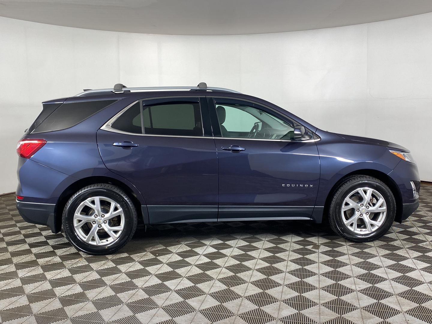 Used 2019 Storm Blue Metallic Chevrolet LT image 7