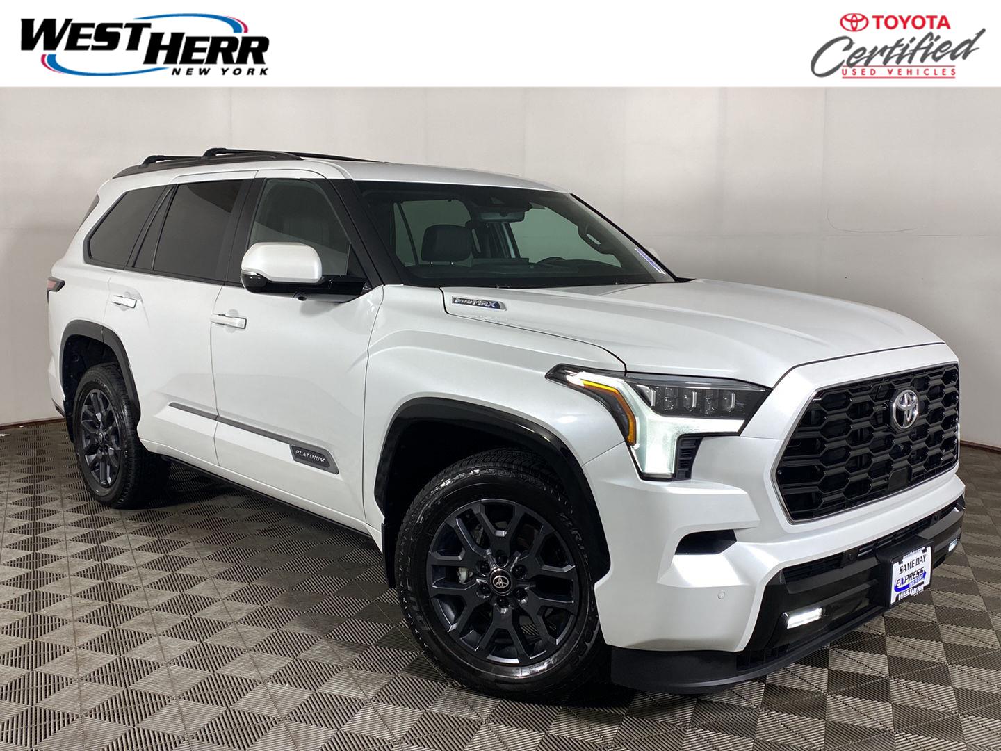 White (Wind Chill Pearl) 2025 Toyota Sequoia SUV / Crossover Four-Wheel Drive Automatic