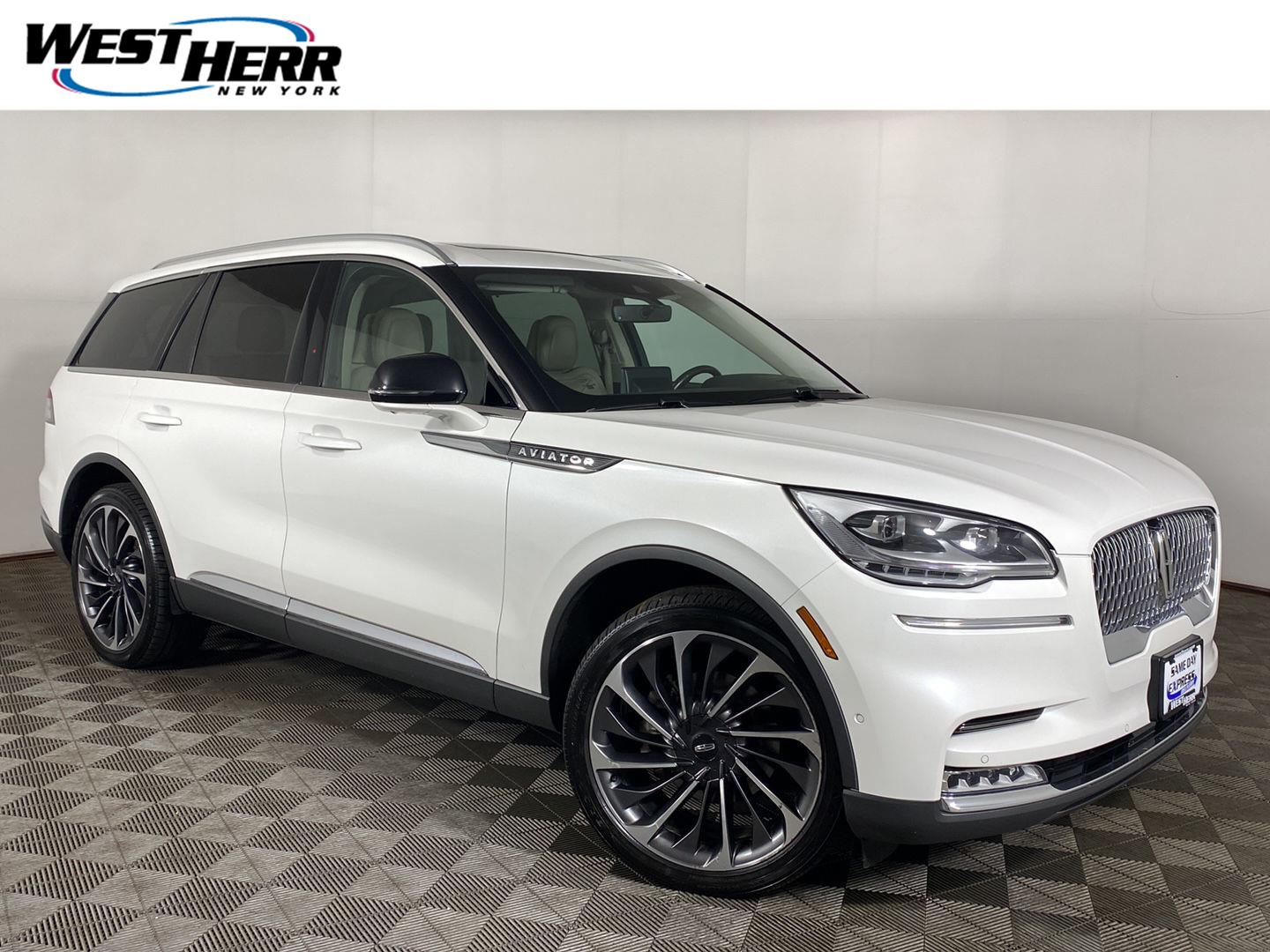Pristine White Metallic Tri-Coat 2020 Lincoln Aviator SUV / Crossover All-Wheel Drive Automatic