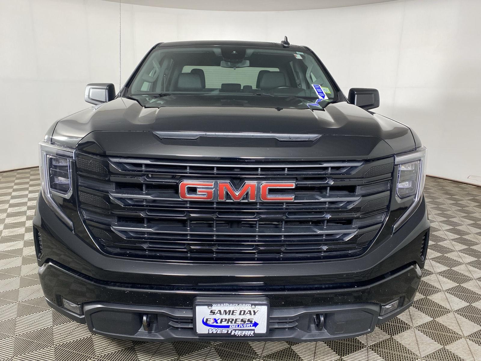 Used 2024 Onyx Black GMC Elevation image 2