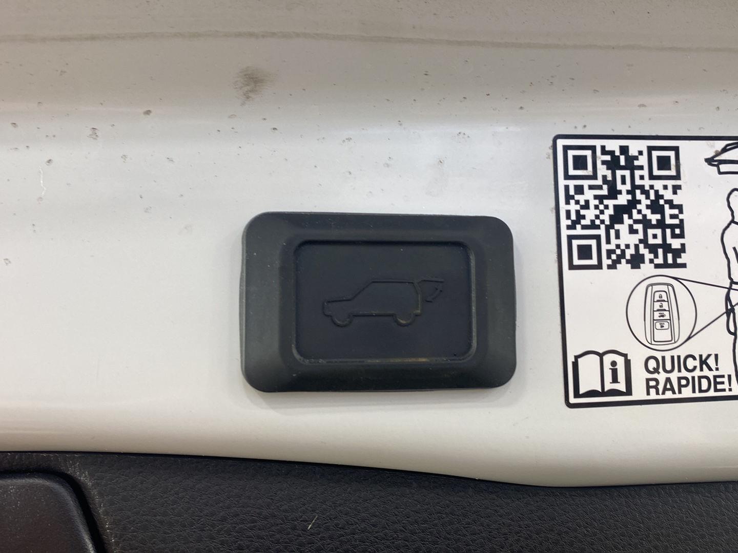 Certified Used 2023 Wind Chill Pearl Toyota Limited image 30