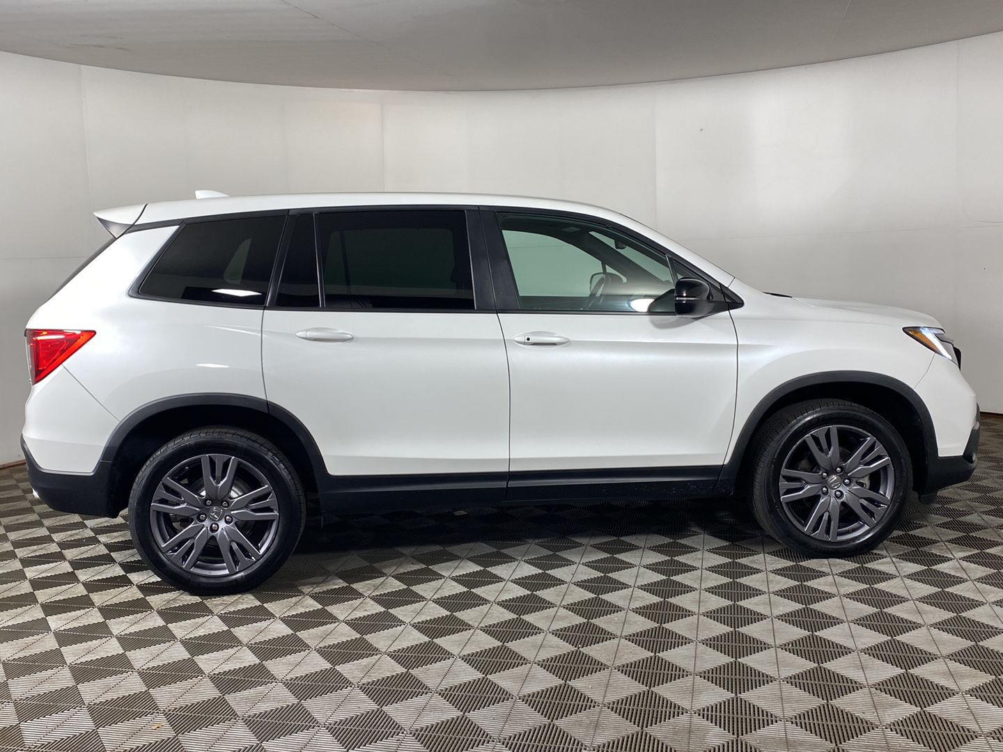 Used 2021 Platinum White Pearl Honda EX-L image 8