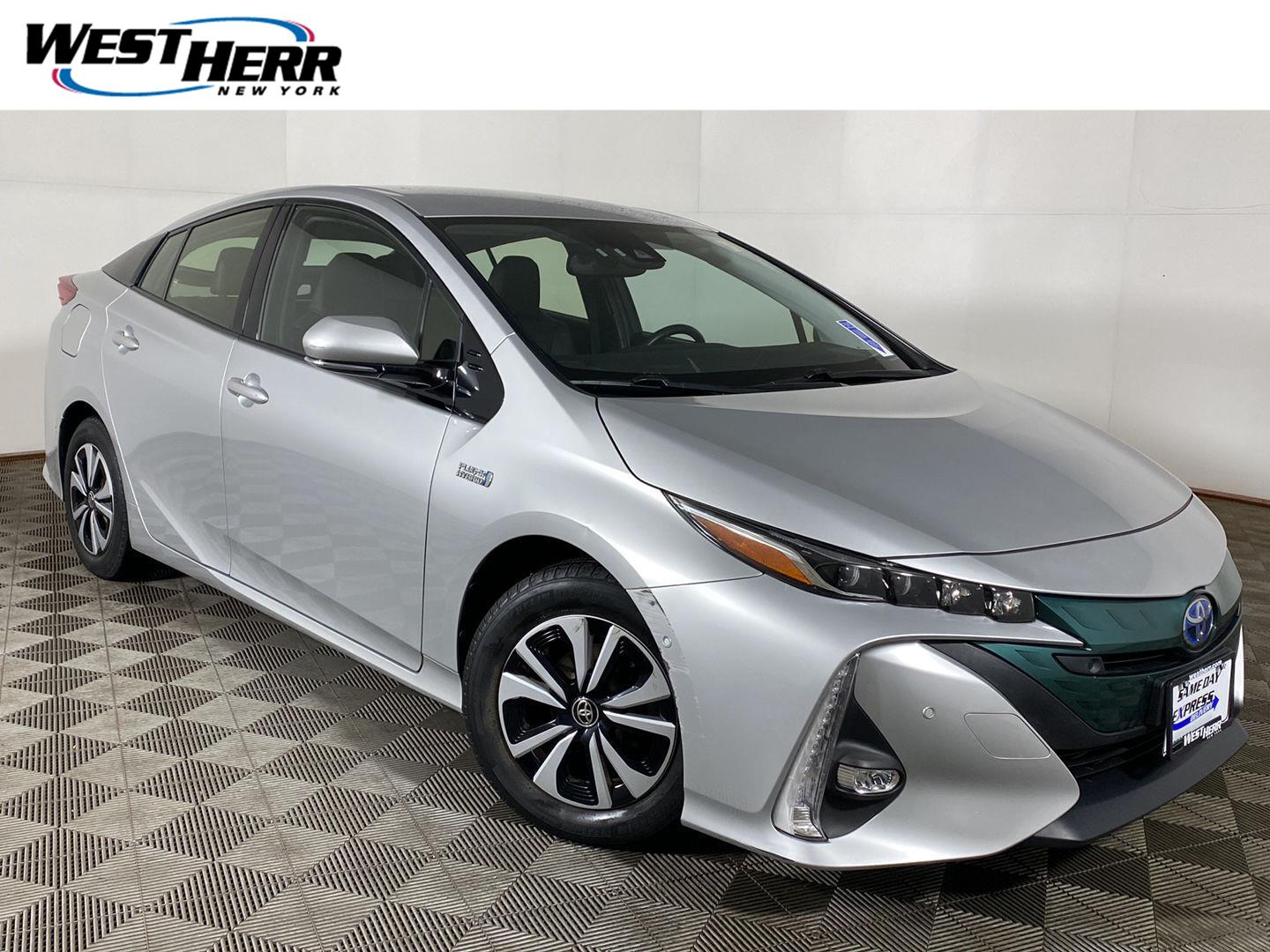  2017 Toyota Prius Prime Advanced   