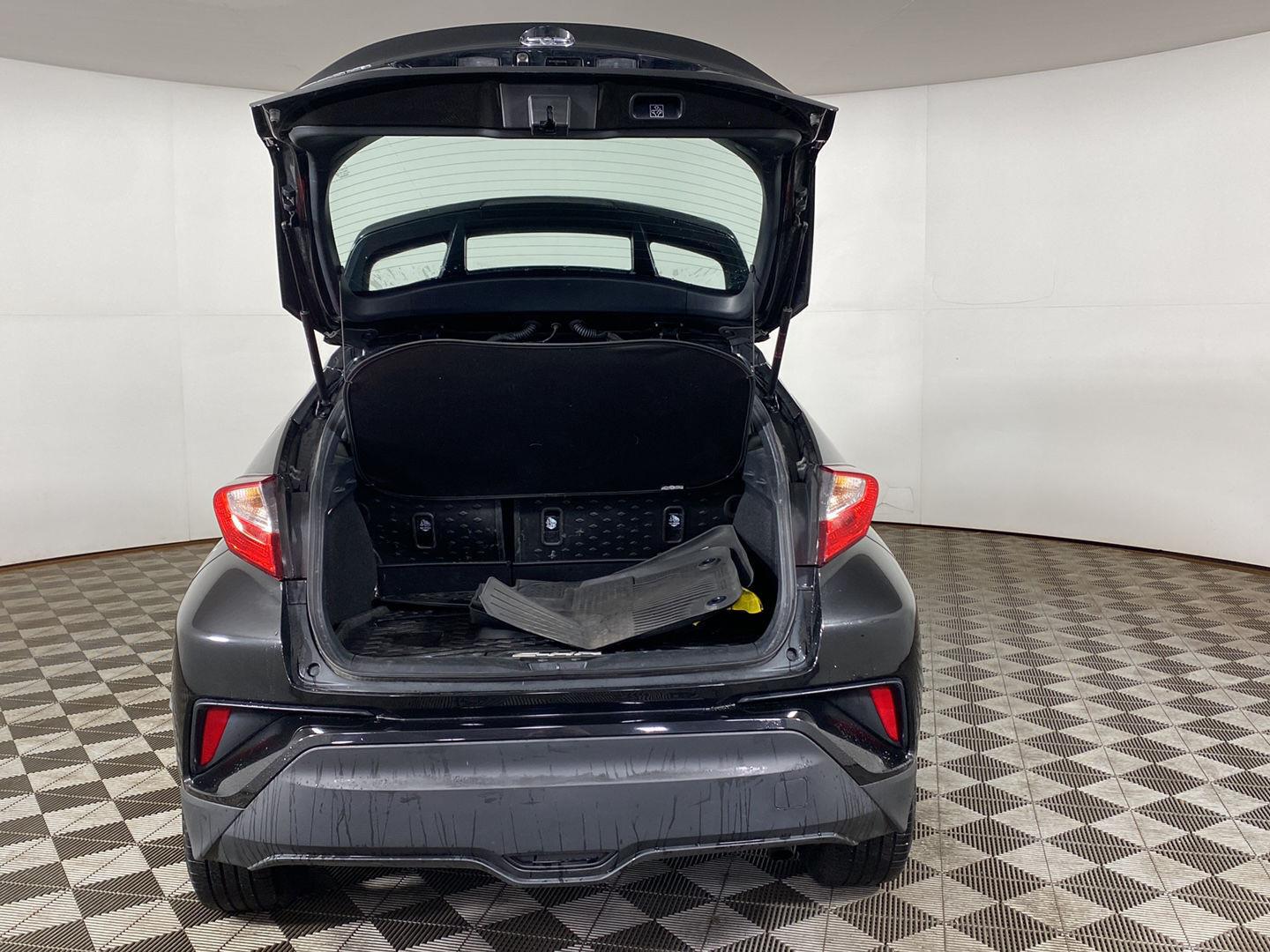 Used 2020 Black Sand Pearl Toyota LE image 26