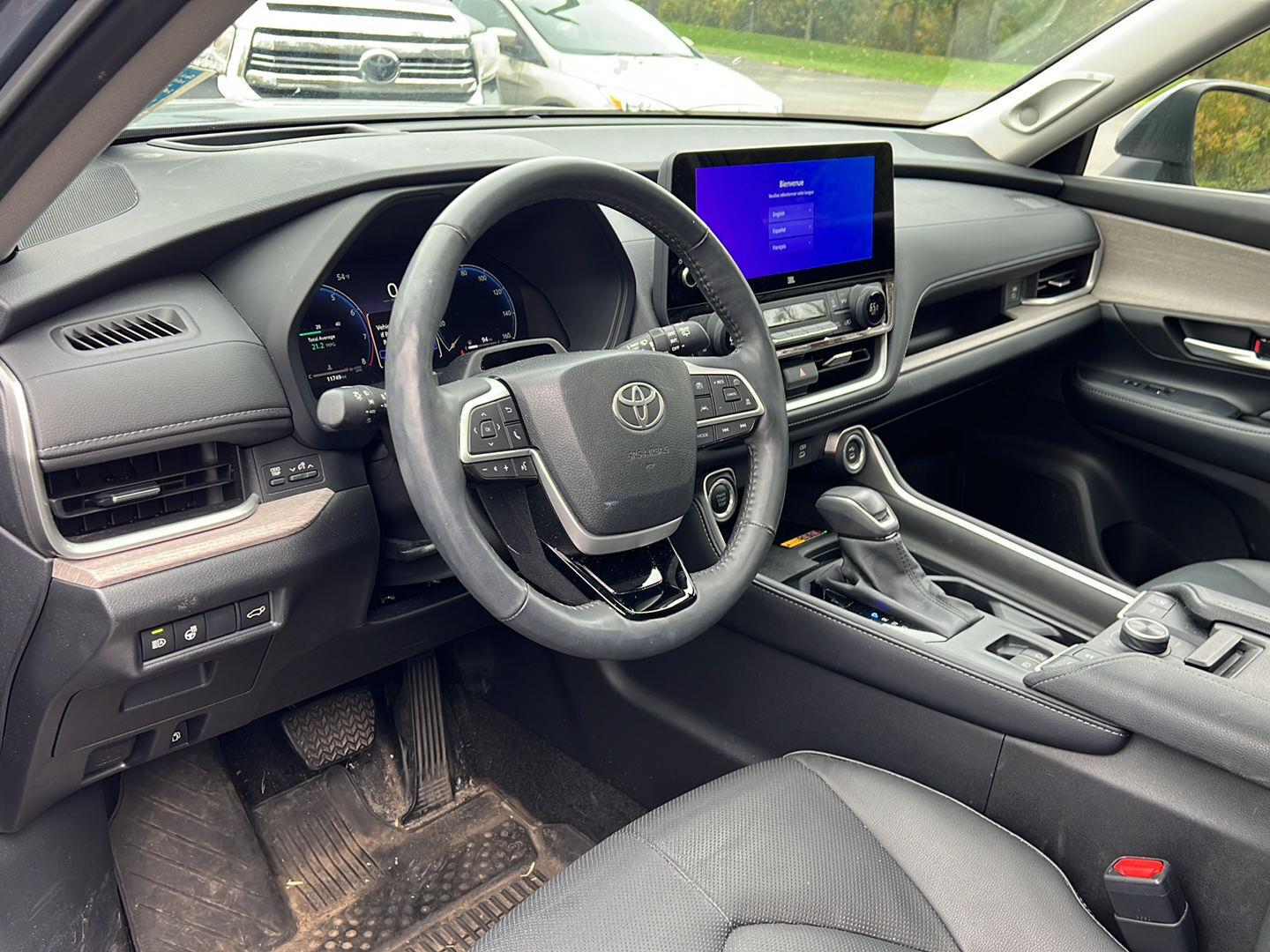 Used 2024 Storm Cloud Toyota Platinum image 4