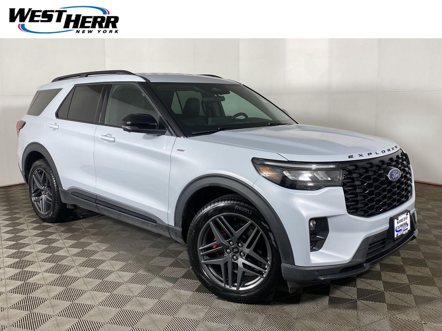 2026 Ford Explorer ST-Line AWD