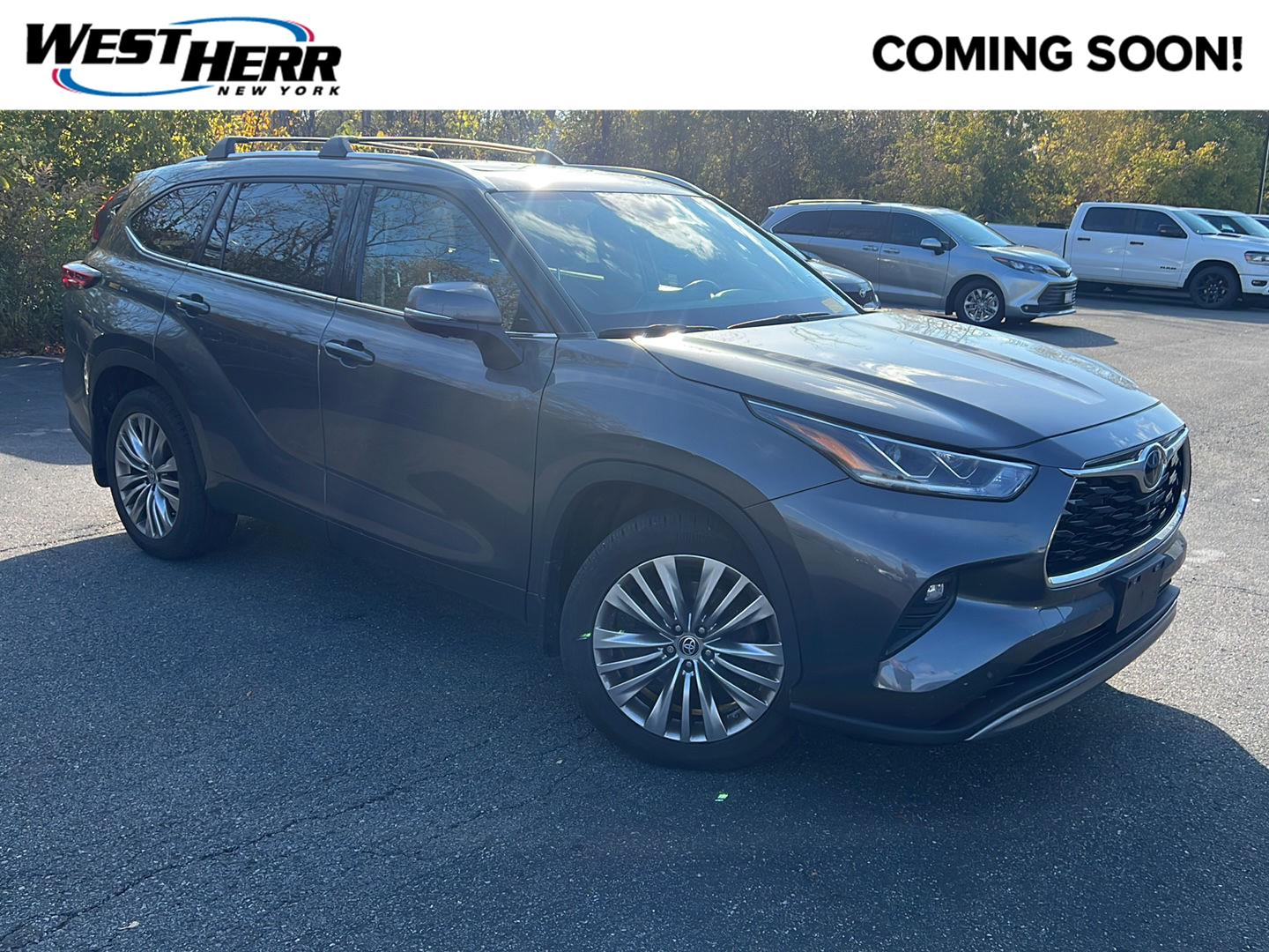 Magnetic Gray Metallic 2023 Toyota Highlander SUV / Crossover All-Wheel Drive Automatic