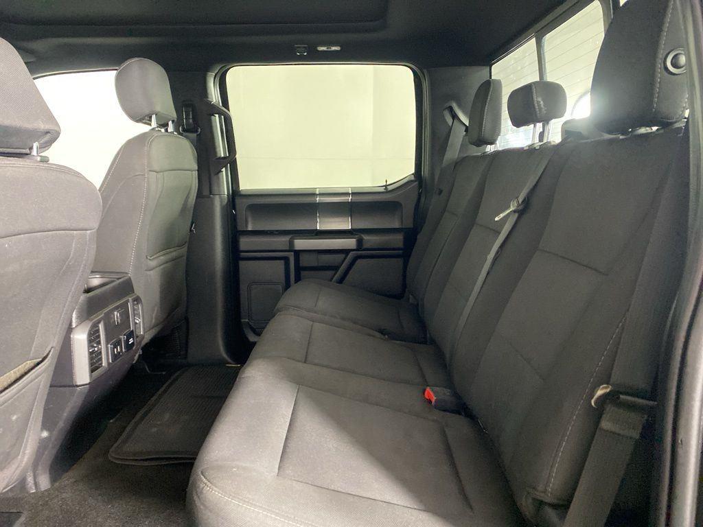 Used 2019 Black Metallic Ford XLT image 28