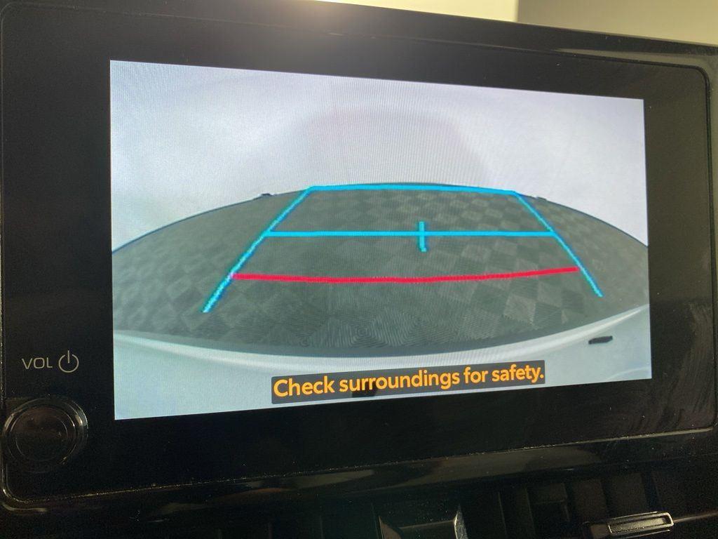 Certified Used 2023 Pearl Toyota L image 14
