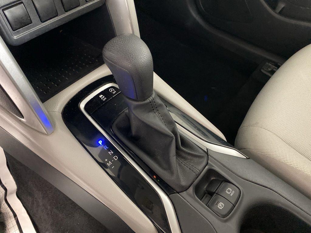 Certified Used 2023 Pearl Toyota L image 17