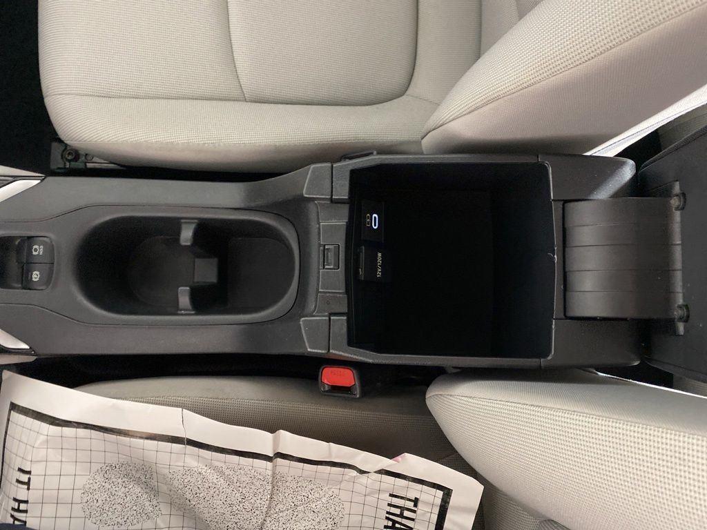 Certified Used 2023 Pearl Toyota L image 19