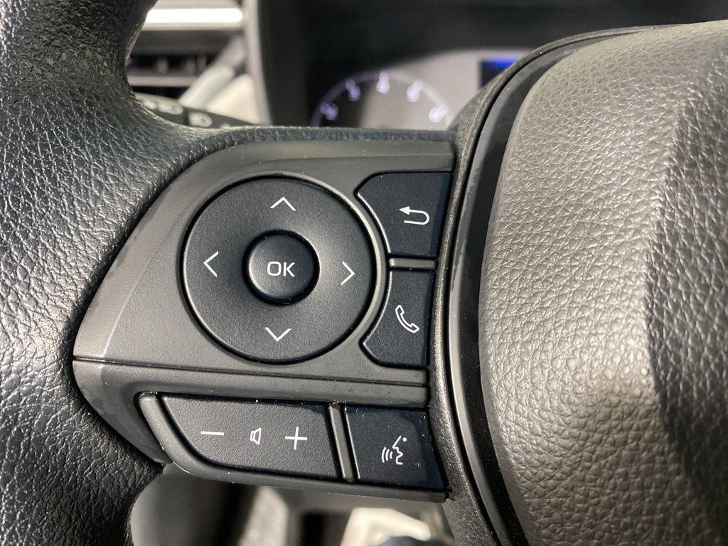 Certified Used 2023 Pearl Toyota L image 21