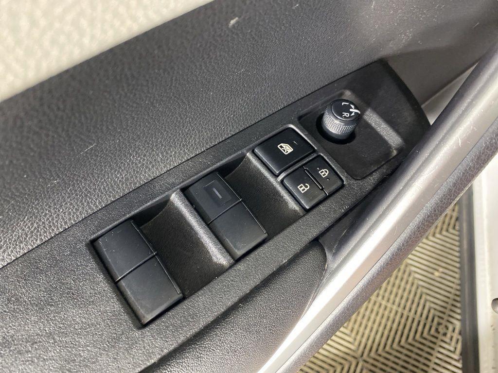 Certified Used 2023 Pearl Toyota L image 23