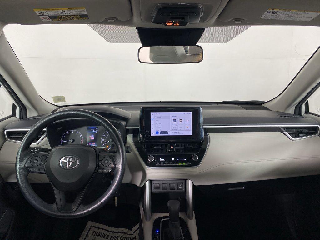 Certified Used 2023 Pearl Toyota L image 26