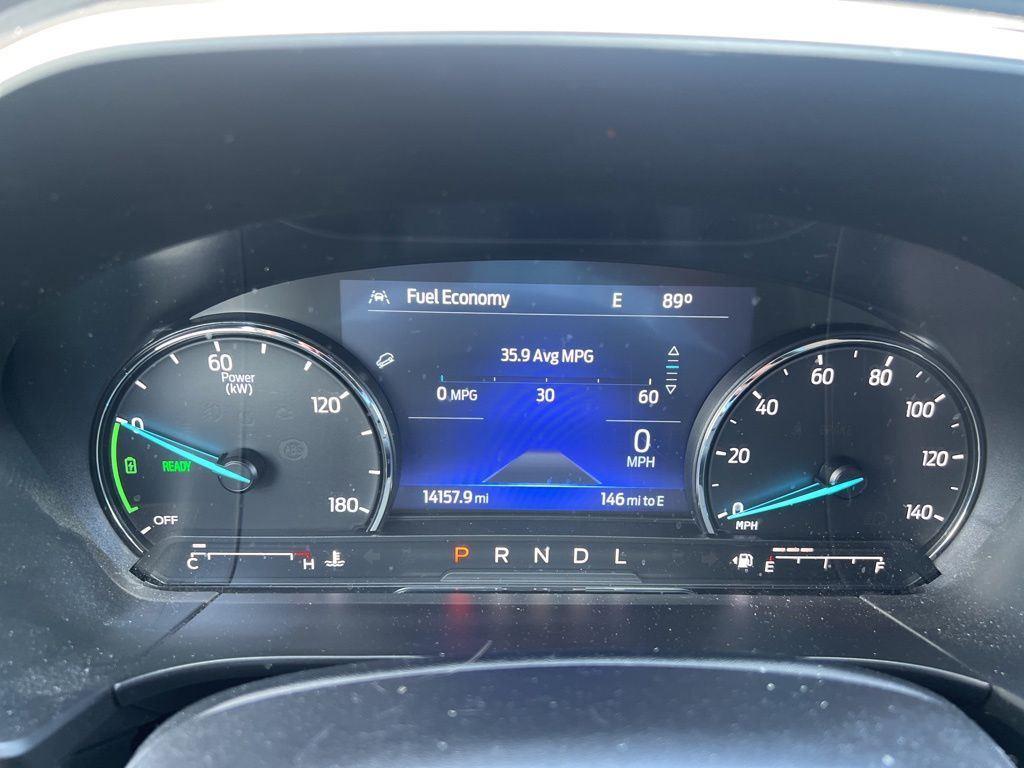 Used 2021 Red Metallic Ford SE image 6