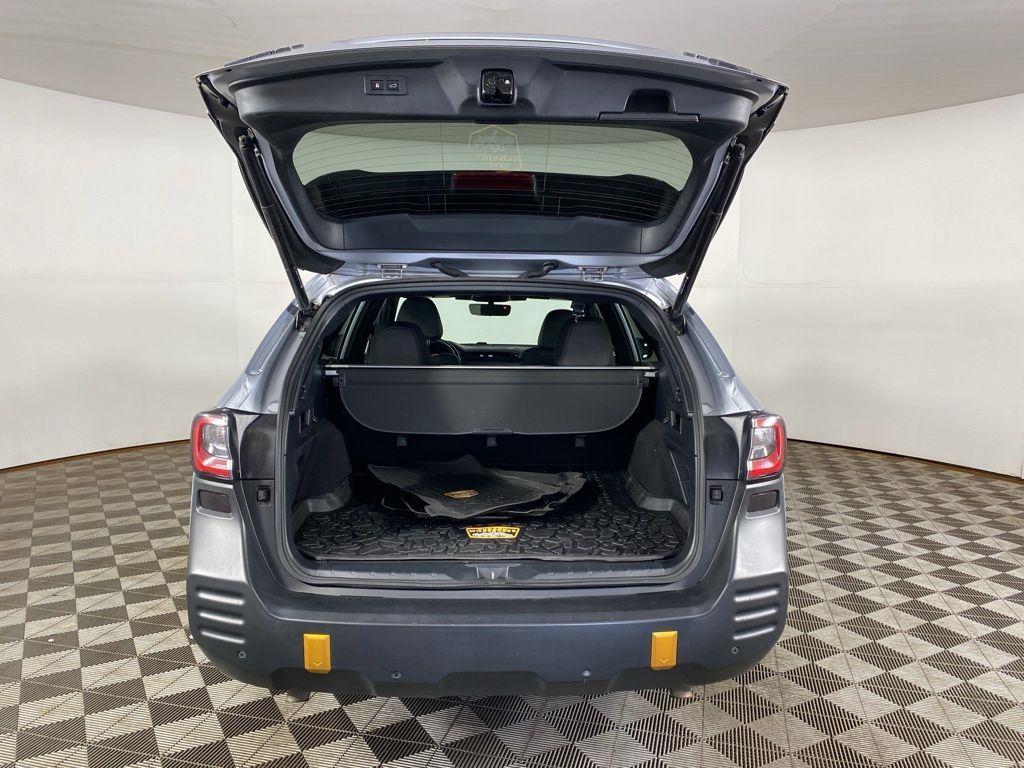 Used 2024 Ice Silver Metallic Subaru Wilderness image 20