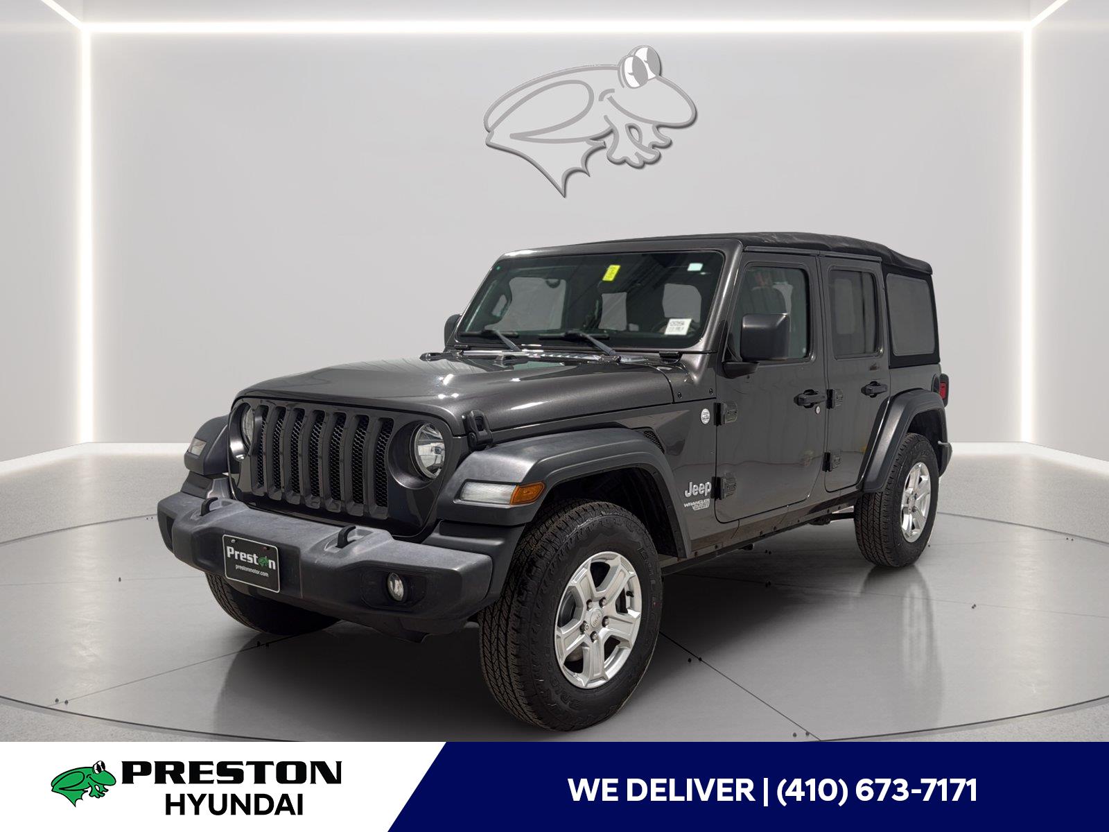 Gray (Granite Crystal Metallic Clearcoat) 2018 Jeep Wrangler SUV / Crossover Four-Wheel Drive 8-Speed Automatic