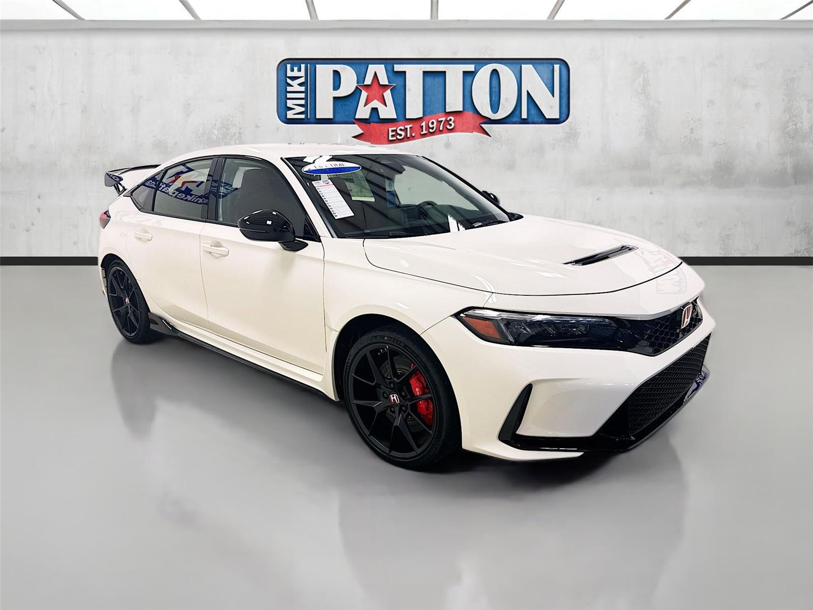 Championship White 2025 Honda Civic Type R FWD Hatchback Front-Wheel Drive 6-Speed Manual