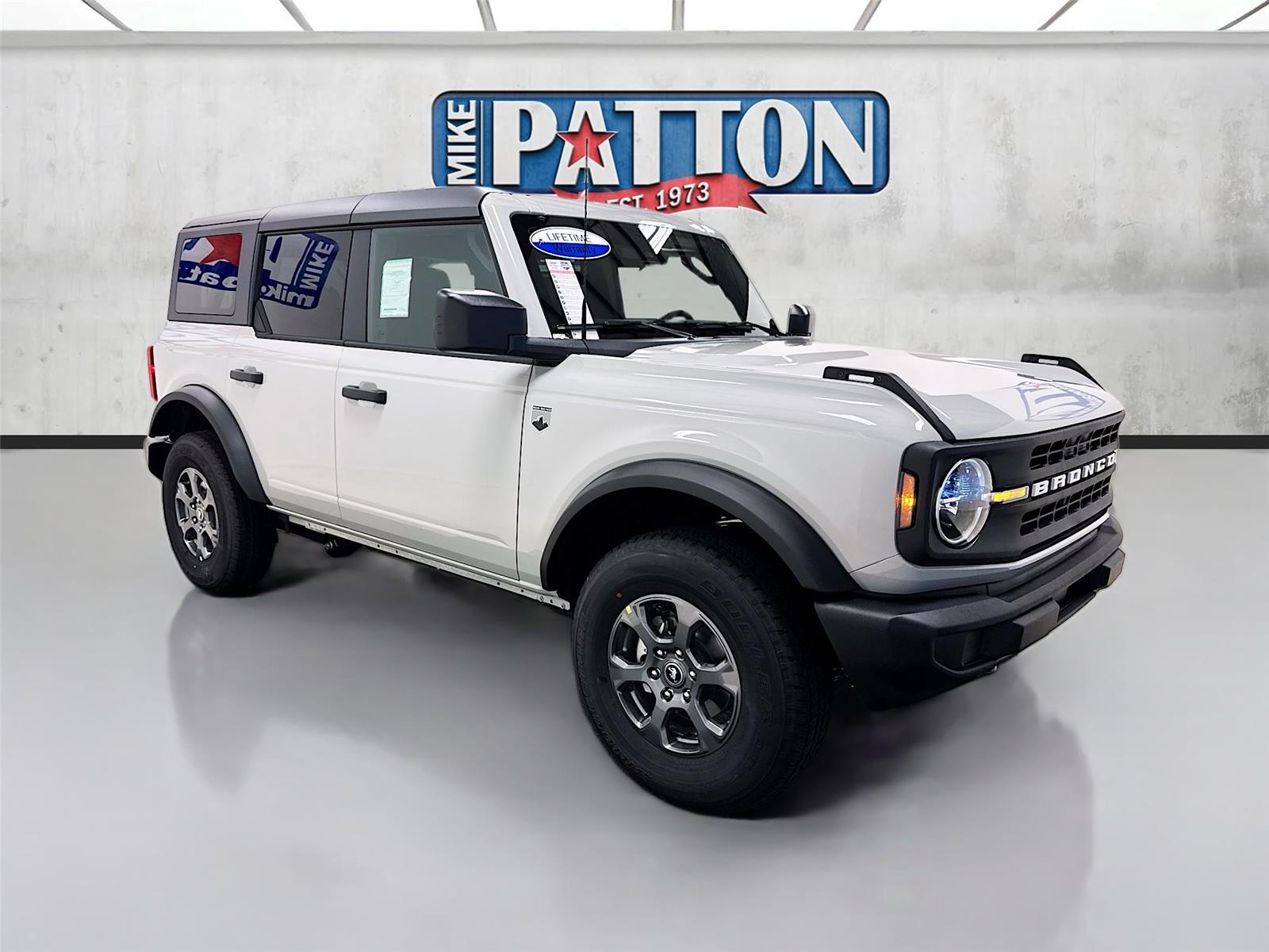 Avalanche Gray 2026 Ford Bronco Big Bend 4-Door 4WD SUV / Crossover Four-Wheel Drive 7-Speed Manual