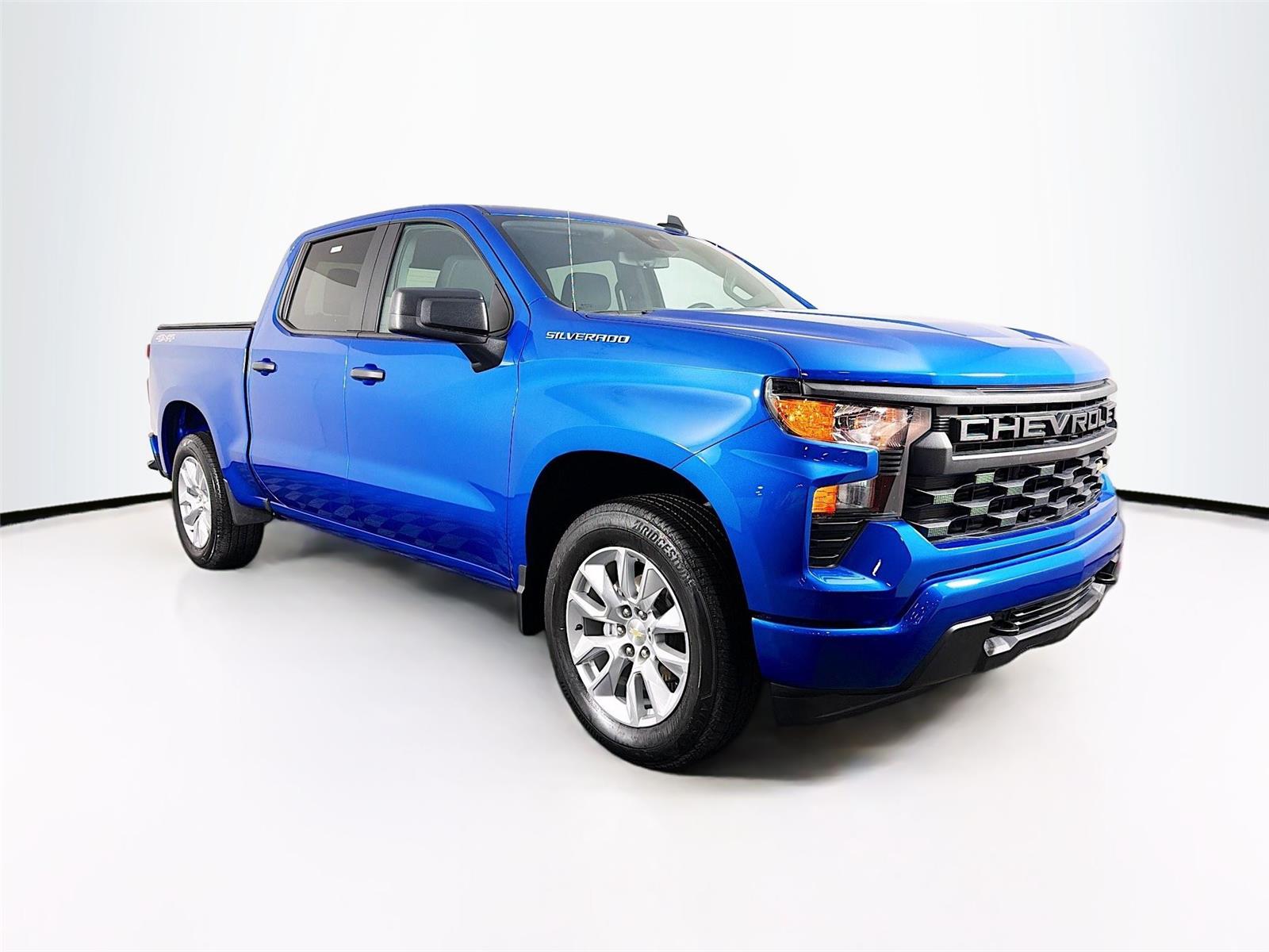 2024 Chevrolet Silverado 1500 Custom Crew Cab 4WD