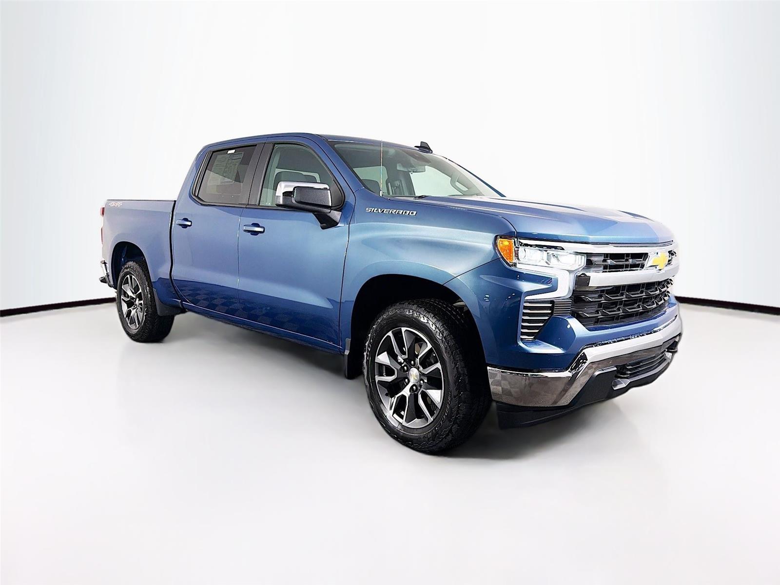 2024 Chevrolet Silverado 1500 LT Crew Cab 4WD