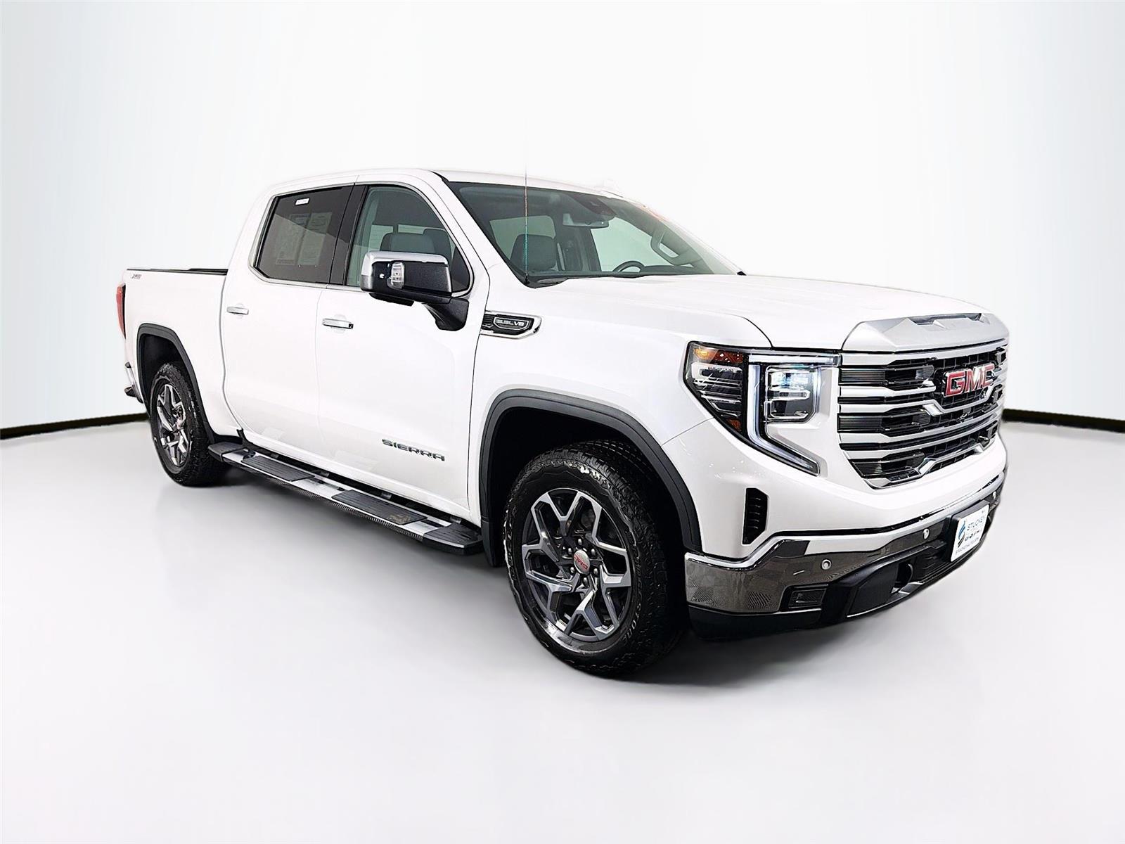 2023 GMC Sierra 1500 SLT Crew Cab 4WD