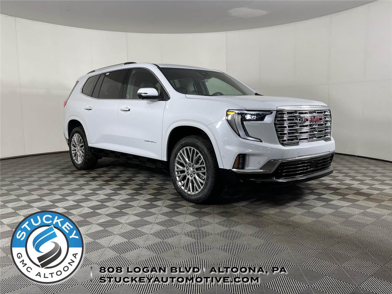 Glacier White Tricoat 2026 GMC Acadia Denali AWD SUV / Crossover Four-Wheel Drive 8-Speed Automatic